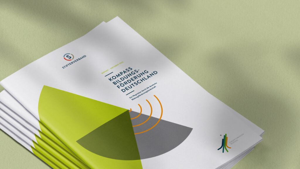 Report Design Kompass Bildungsförderung: Cover des Reports vom Stifterverband